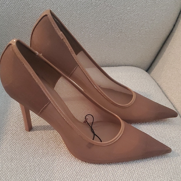 Zara Women's Tan Heels - Picture 2 of 8